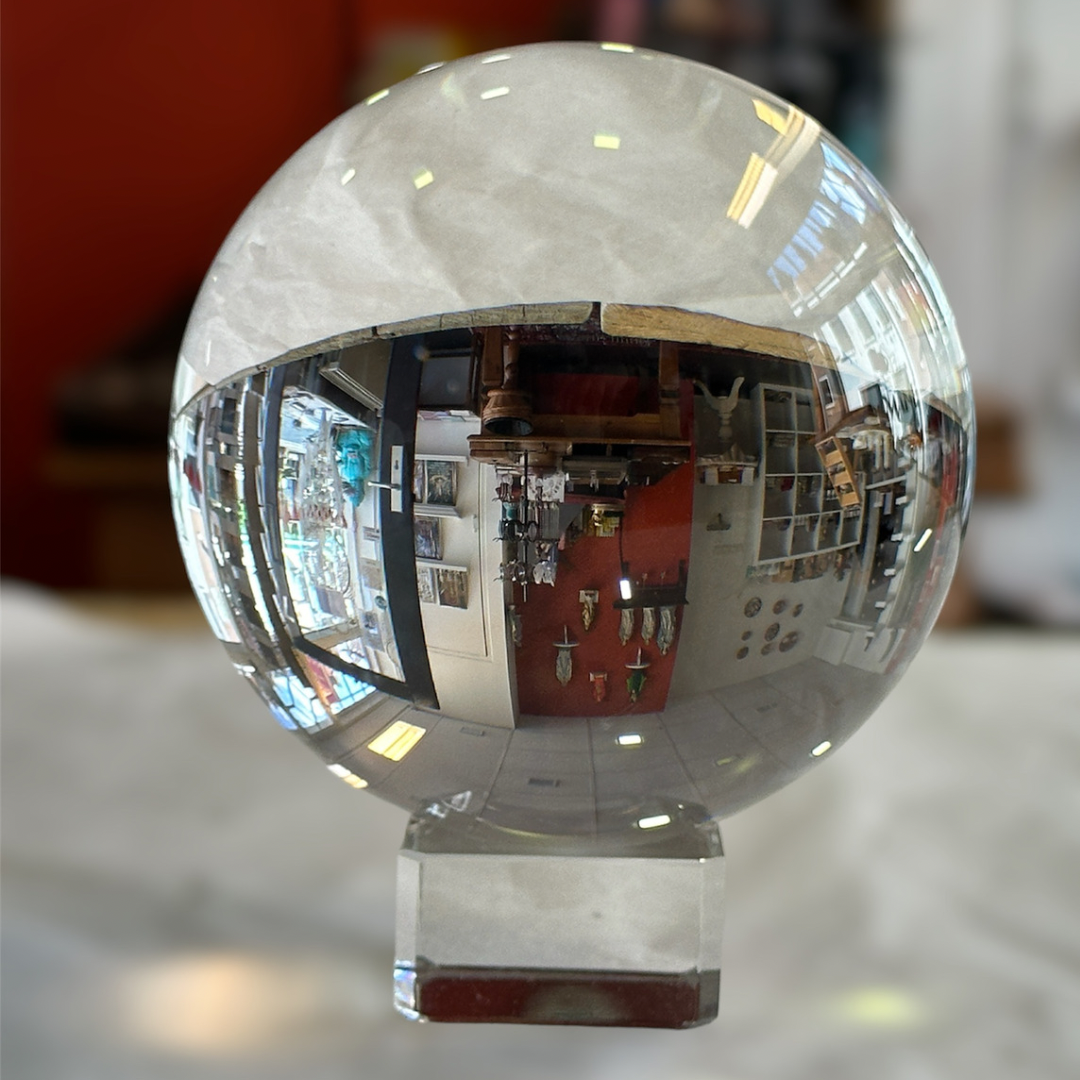 Crystal ball 10cm