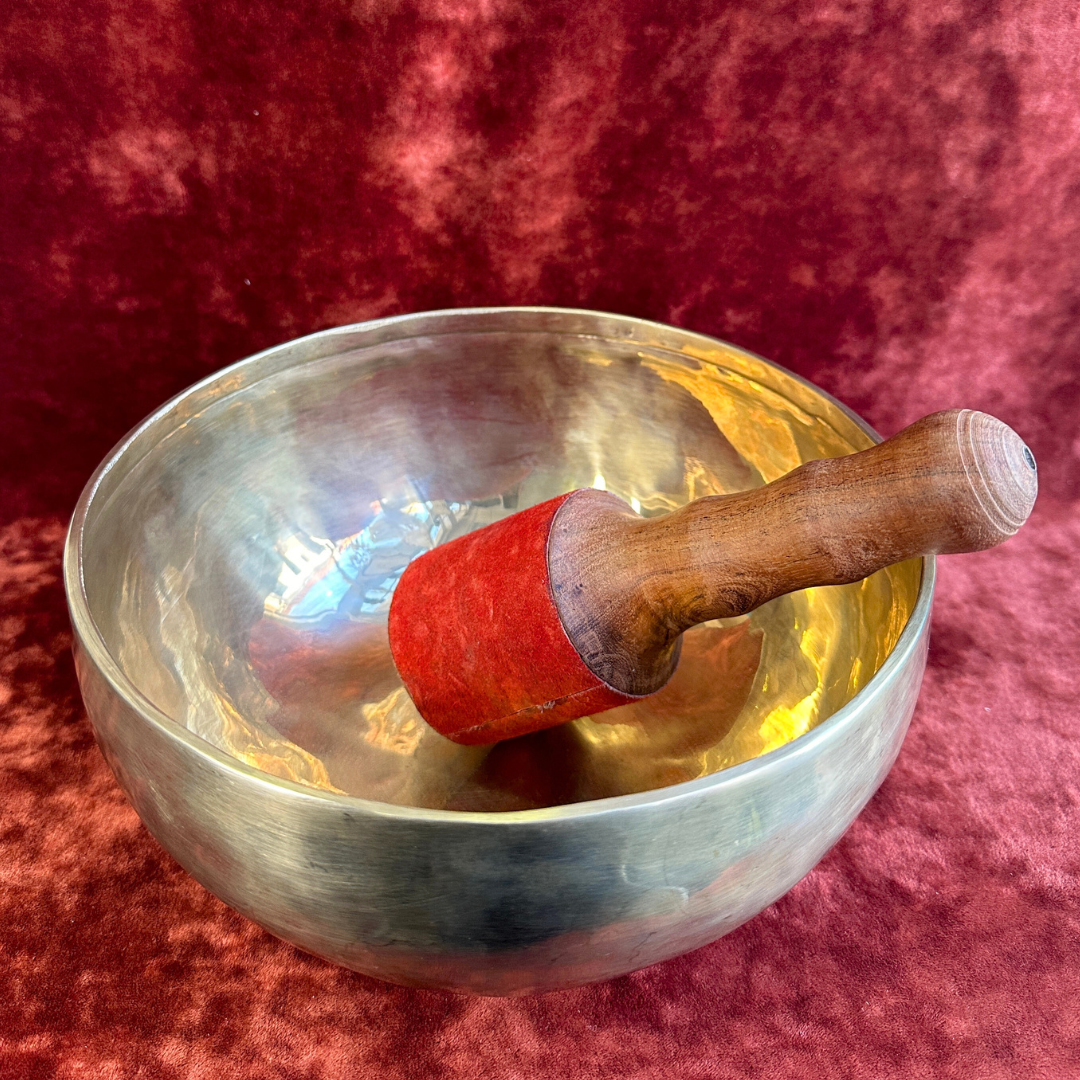 Singing bowl 22 cm