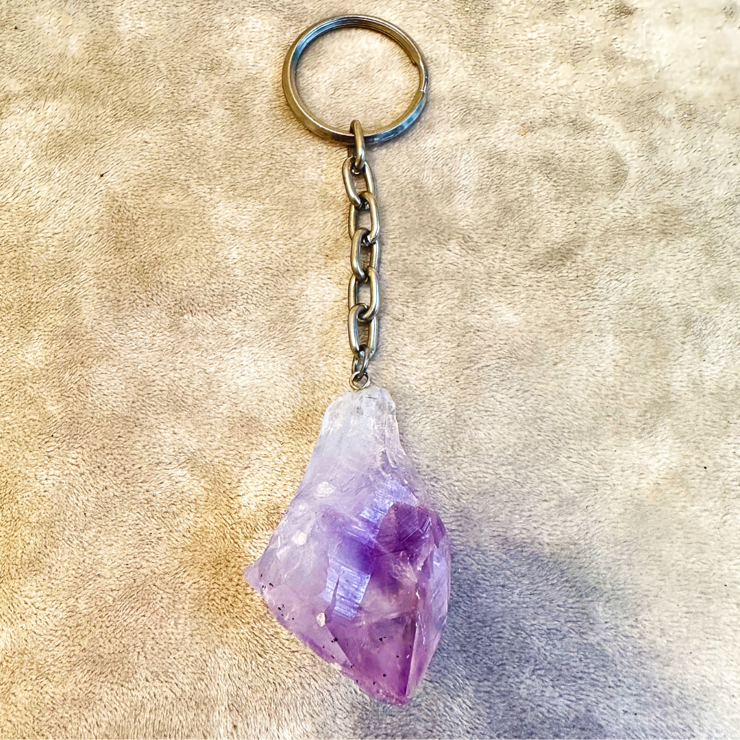 Schlüsselanhänger roher Amethyst