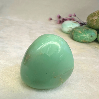 Chrysoprase pocket stone 