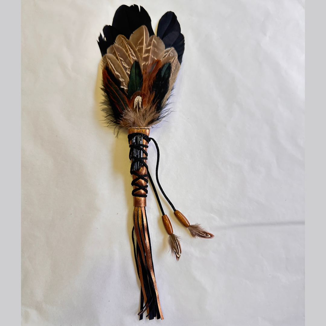 Smudge Feather fan with Tiger&